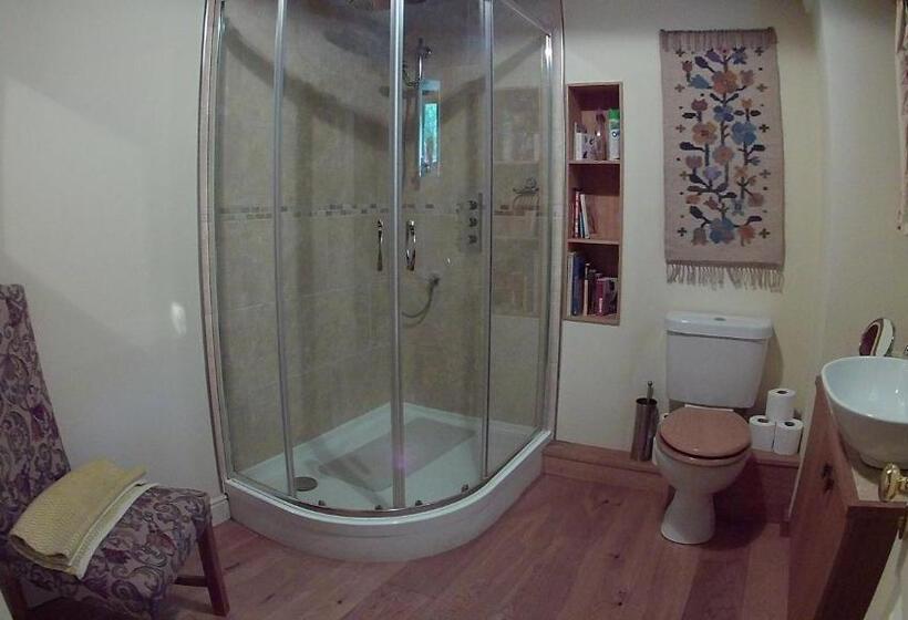 펜션 Woodmill Farm Apartment