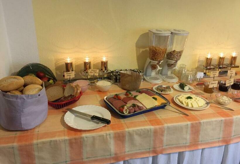 Pension & Gasthof Storchennest