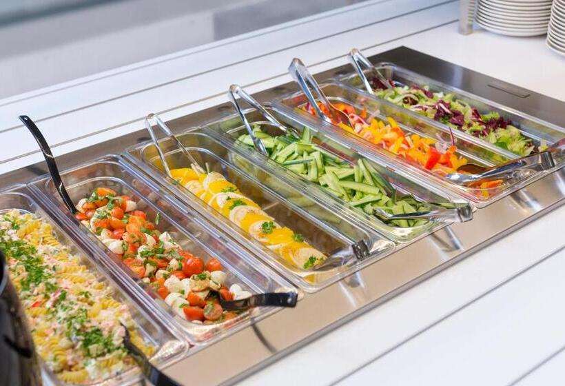 渡假胜地  Niemenharjun Matkailukeskus