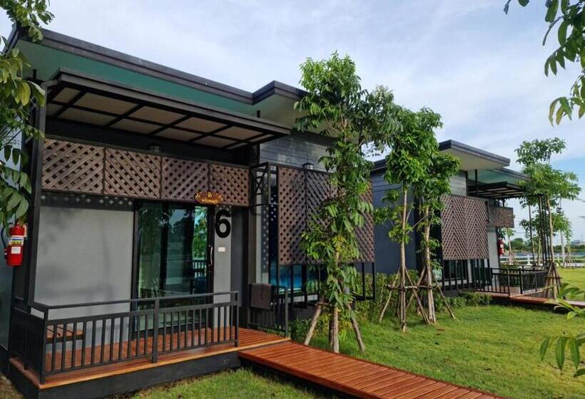T Luck House Resort