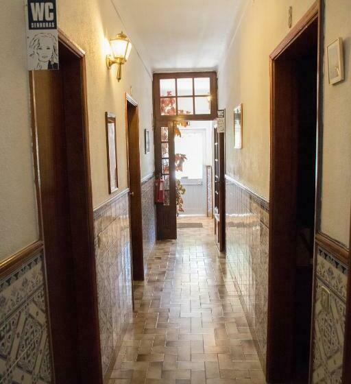 مبيت وإفطار Alojamento Local Familiar