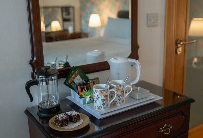 مبيت وإفطار Ballycairn House