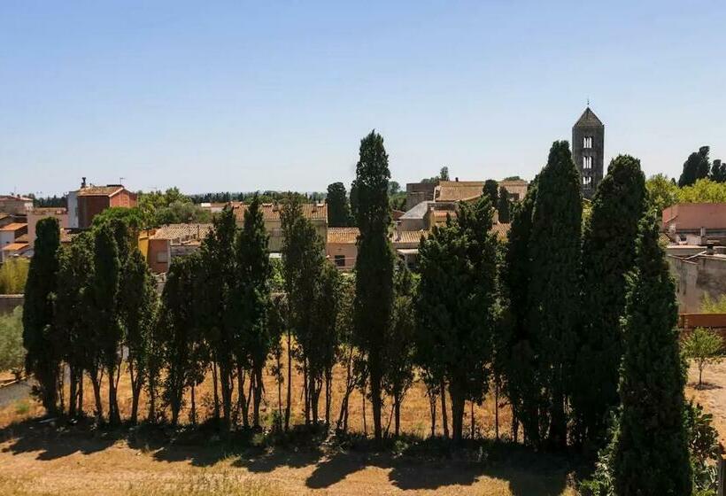 تختخواب و صبحانه Ca La Gloria