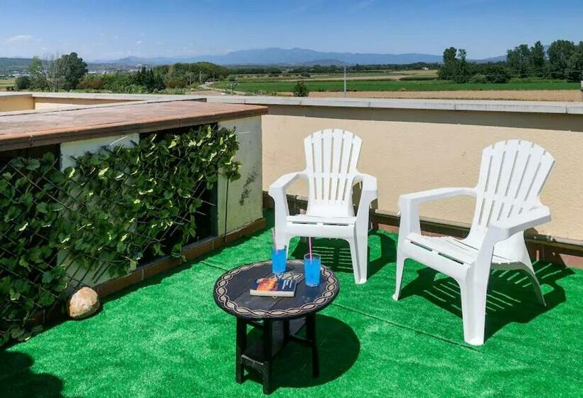 تختخواب و صبحانه Ca La Gloria