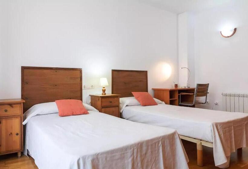 تختخواب و صبحانه Ca La Gloria