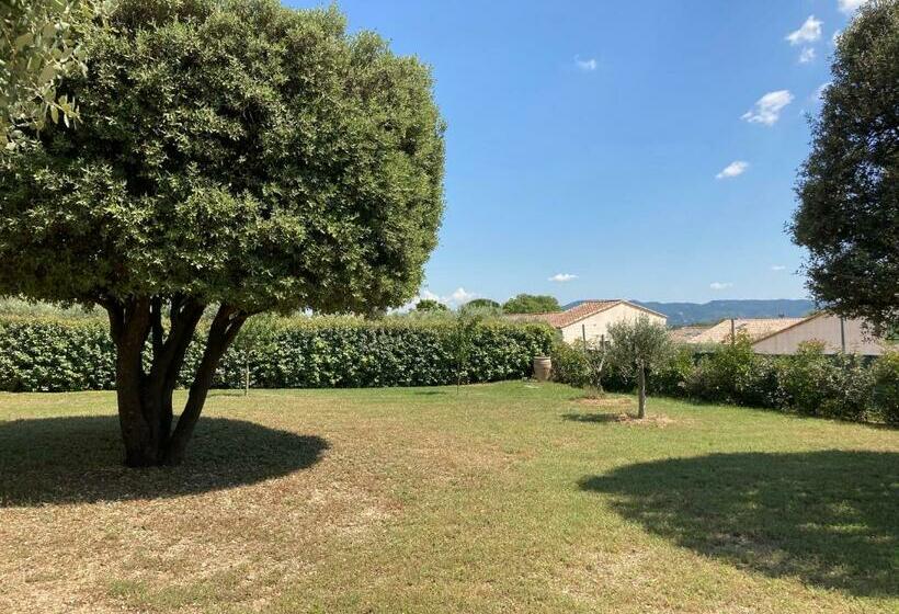 住宿加早餐  Chambres D Hôtes La Brullière