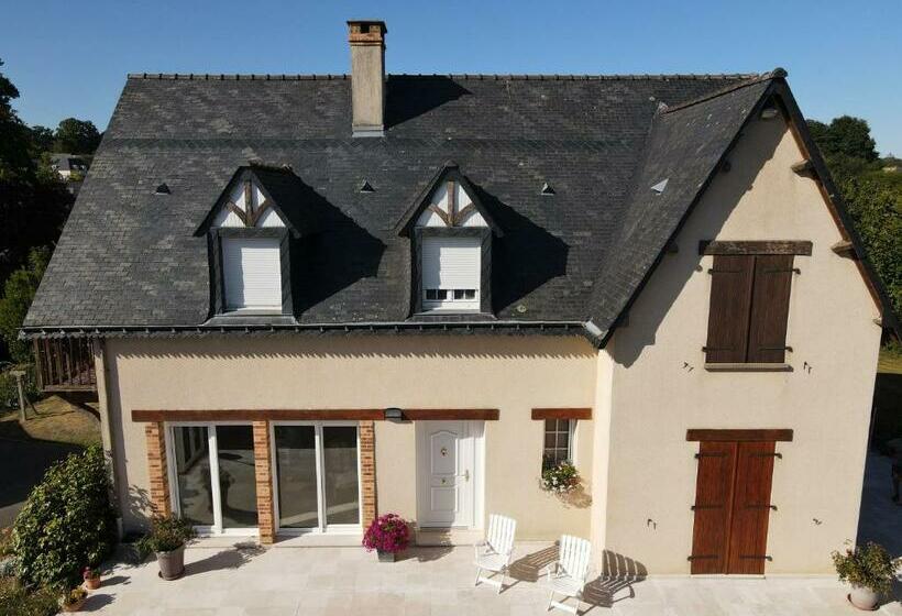 مبيت وإفطار Chambres D Hôtes Le Bignon Dans Les Alpes Mancelles