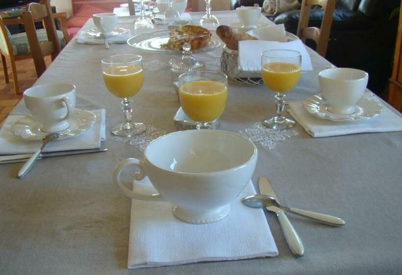 مبيت وإفطار Chambres D Hôtes Le Bignon Dans Les Alpes Mancelles