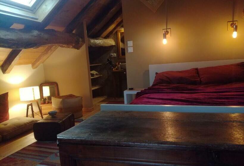 민박 Chambres Et Table D Hôtes Du Péré