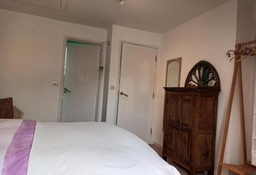 ベッドアンドブレックファースト Chez Jo Apartments