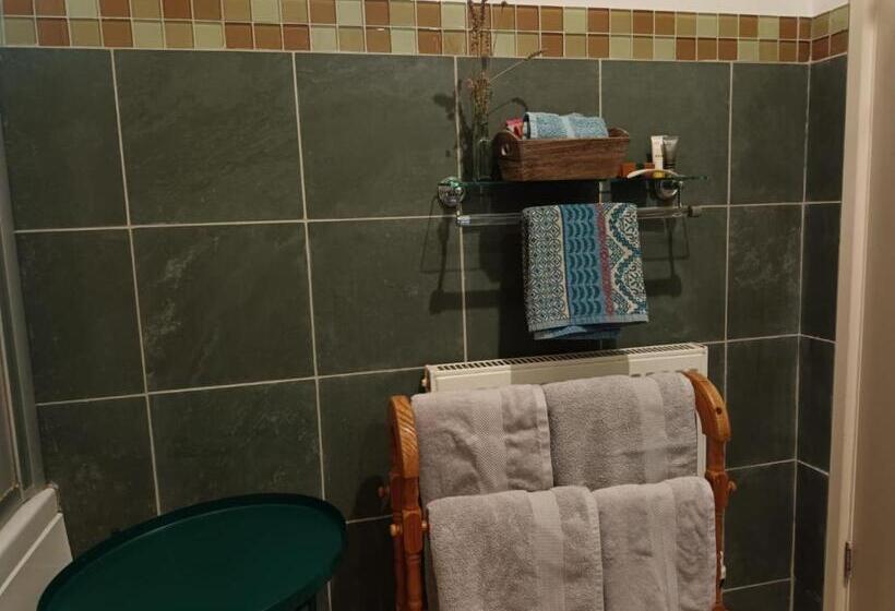 ベッドアンドブレックファースト Chez Jo Apartments