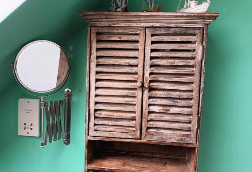 ベッドアンドブレックファースト Chez Jo Apartments