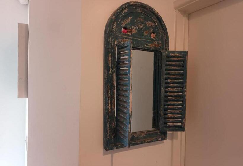 ベッドアンドブレックファースト Chez Jo Apartments