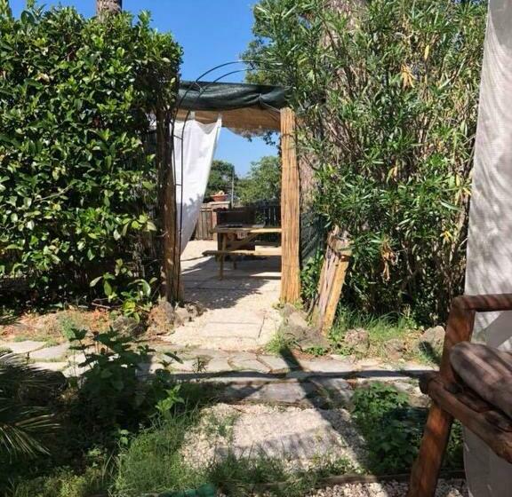 مبيت وإفطار In Villa