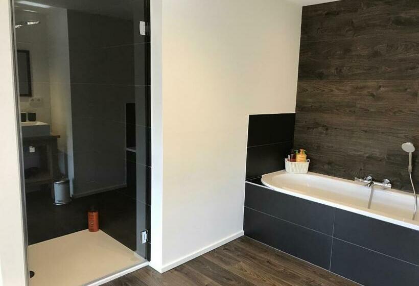 צימר La Maison En Pierre