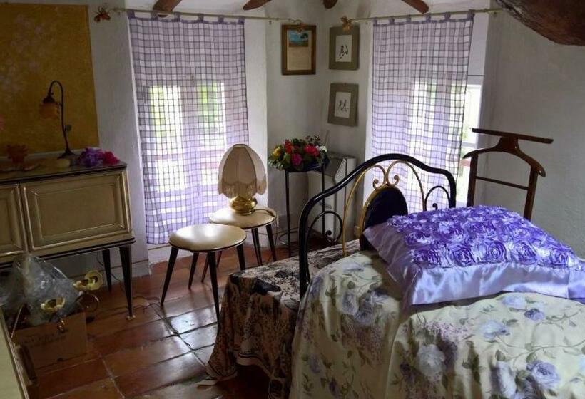 مبيت وإفطار La Quercia   La Maison Des Arts