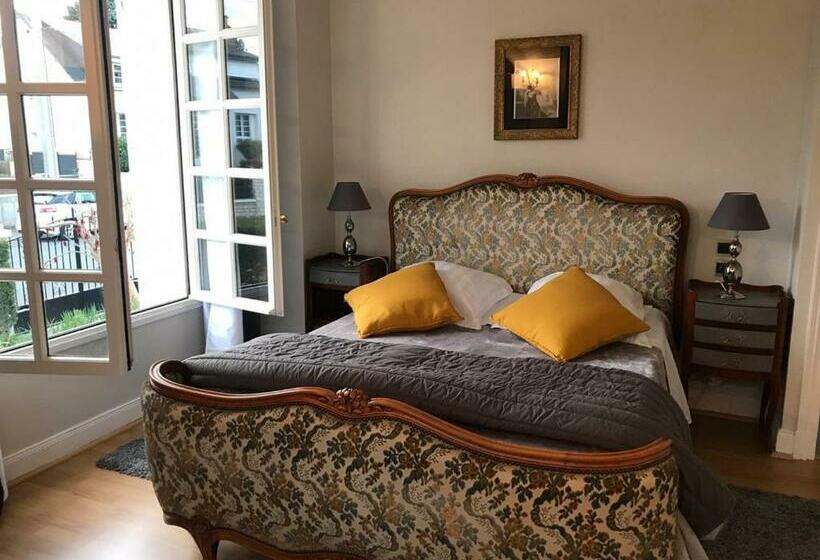 Bed and Breakfast La Tour De Saint Cyr