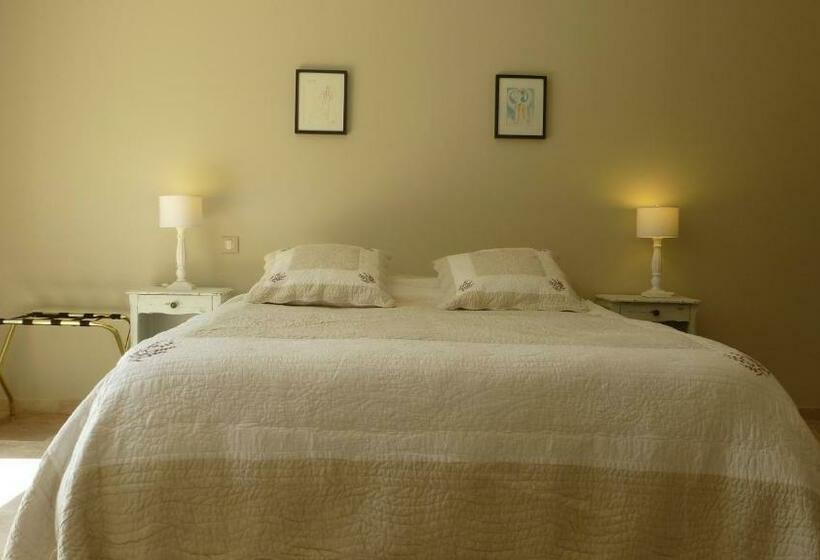 مبيت وإفطار Le Vallon Des Oliviers