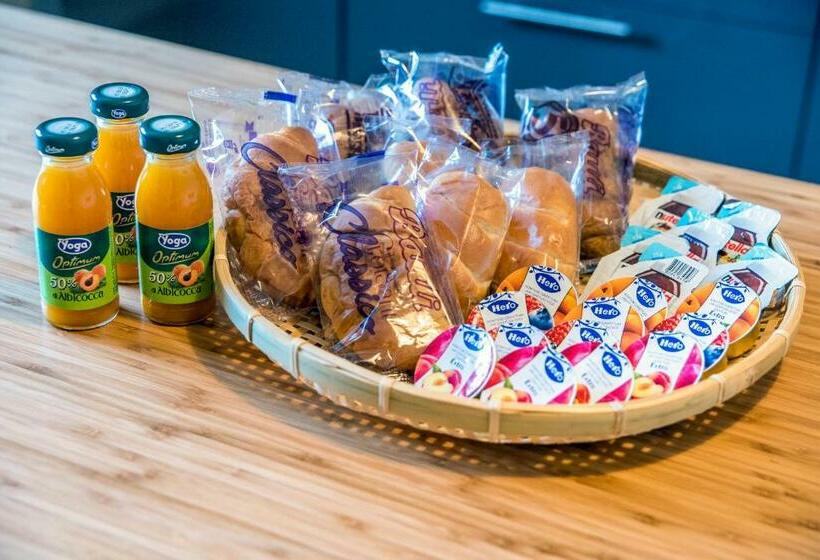 ベッドアンドブレックファースト Le Voyageur Cilento