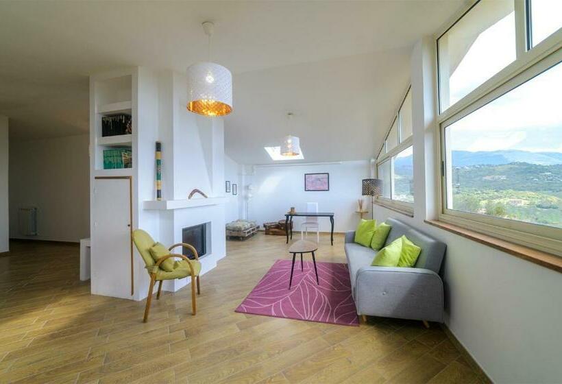 ベッドアンドブレックファースト Le Voyageur Cilento