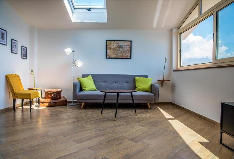 ベッドアンドブレックファースト Le Voyageur Cilento