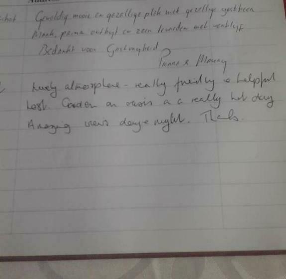 تختخواب و صبحانه Maison De L Orb