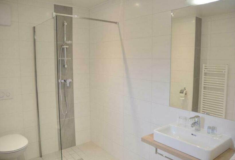 住宿加早餐  Pension Adlerhorst