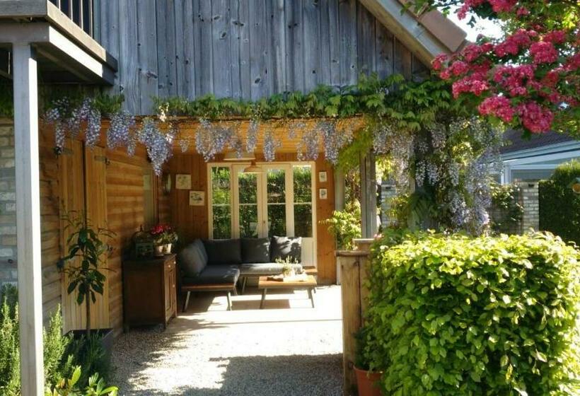 Bed and Breakfast T Voske