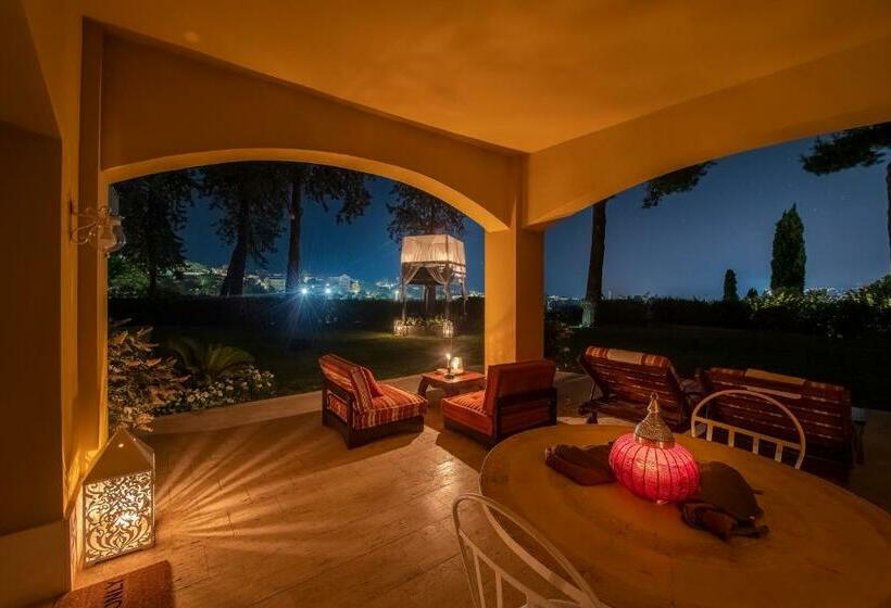 تختخواب و صبحانه Tra Gli Alberi E Il Mare