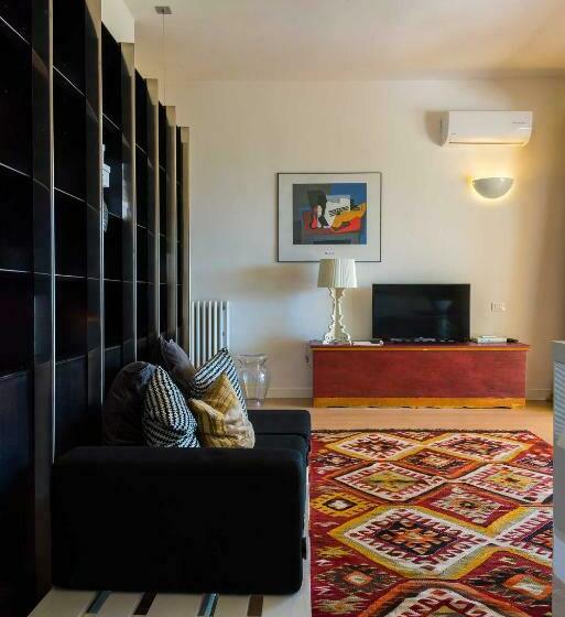 تختخواب و صبحانه Tra Gli Alberi E Il Mare