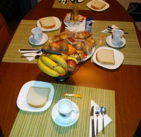 تختخواب و صبحانه Villa Floren Castro Urdiales