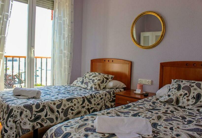 تختخواب و صبحانه Villa Floren Castro Urdiales