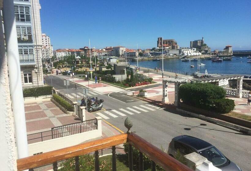 تختخواب و صبحانه Villa Floren Castro Urdiales