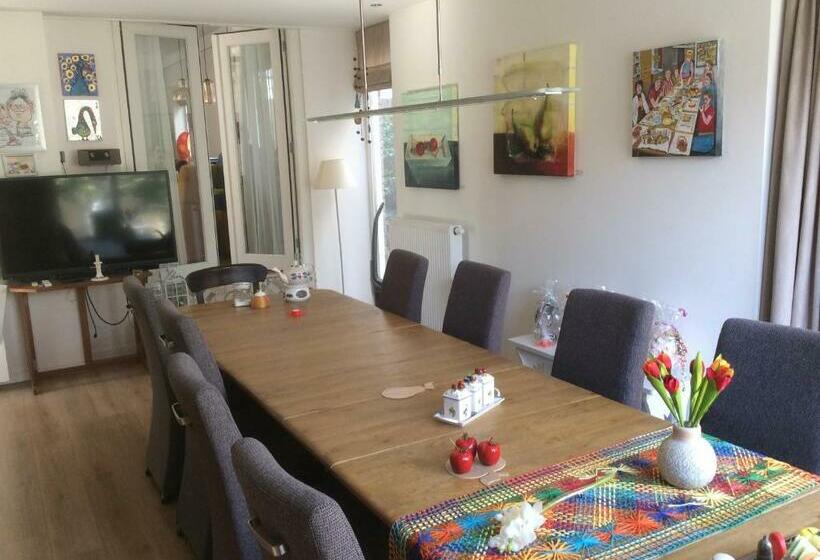 Cozy Bed And Breakfast