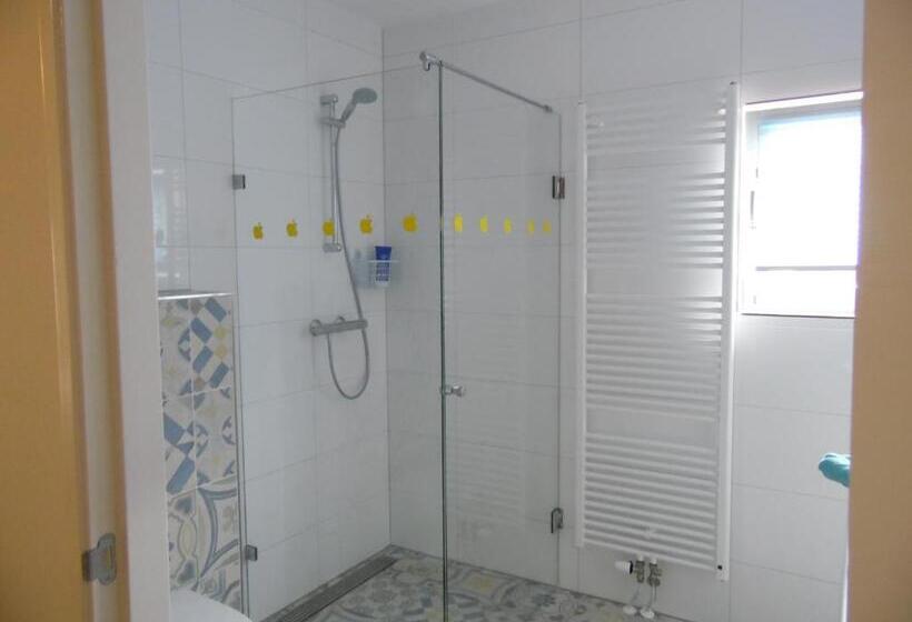 Cozy Bed And Breakfast