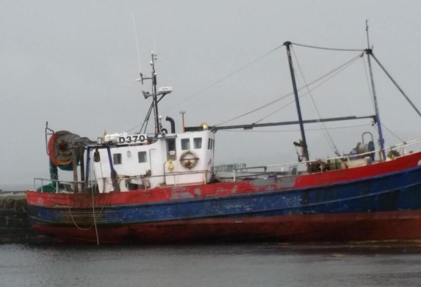 Horizon View Lodge Bed And Breakfast Glanleam Road Knightstown Valentia Island County Kerry V23 W447