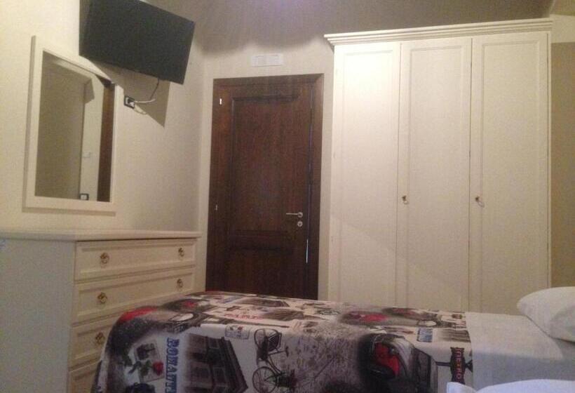 בית מלון כפרי Antico Borgo Rinaldi