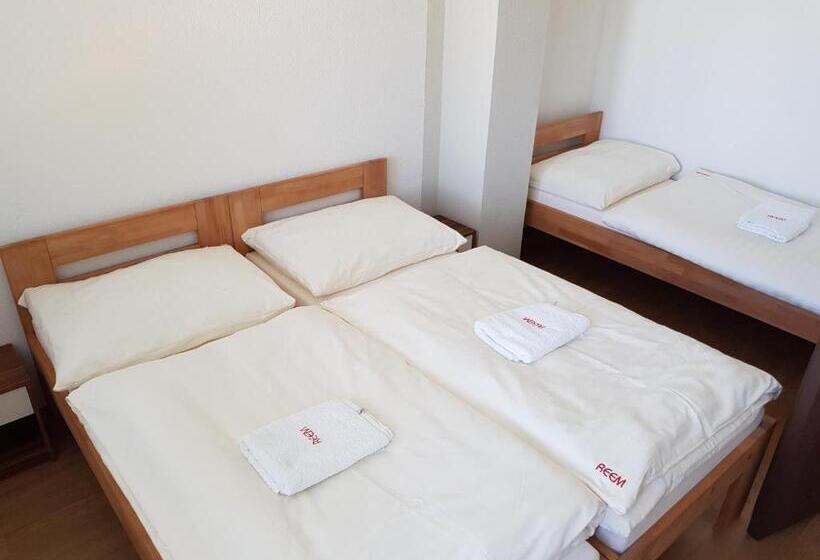 ホテル Country House Reem