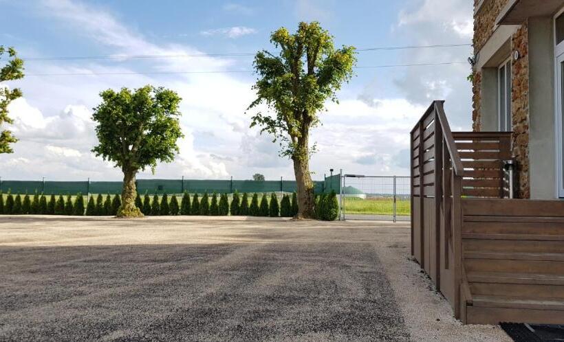 ホテル Country House Reem