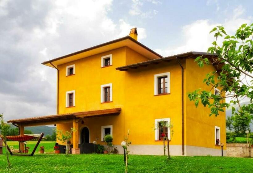 בית מלון כפרי Viale Dei Ciliegi