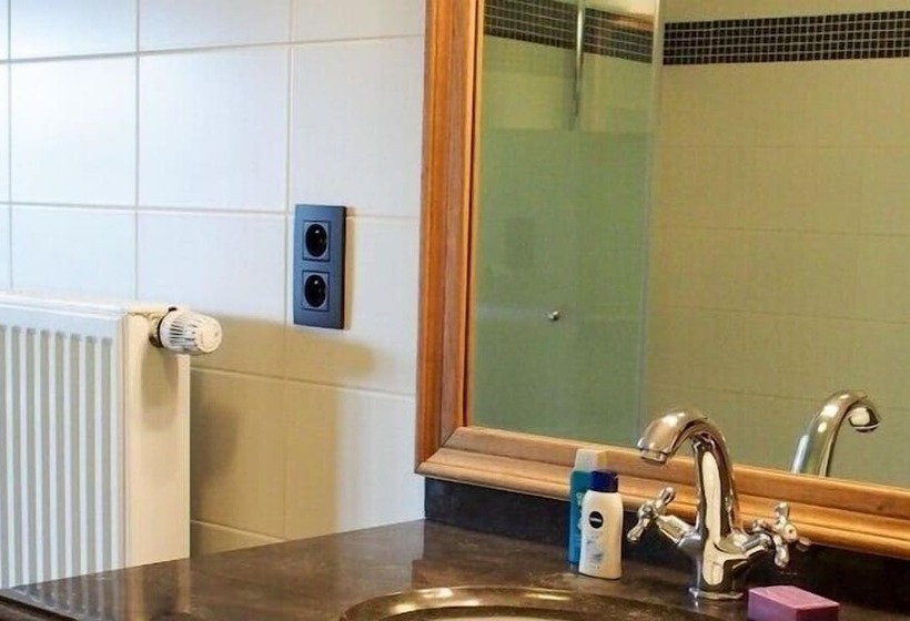 בית מלון כפרי Vorsen