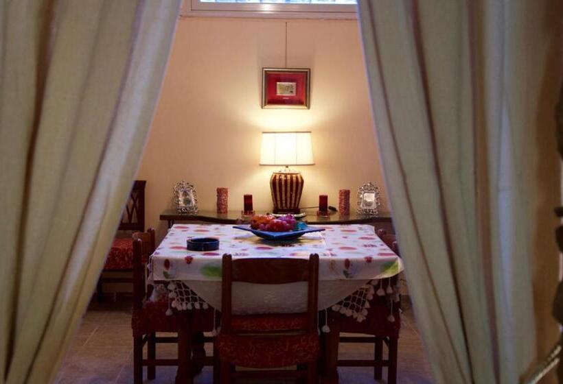 بنسيون Appartamento Antica Acropoli