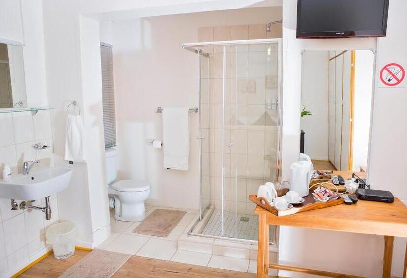 بنسيون Avondsrus Guesthouse