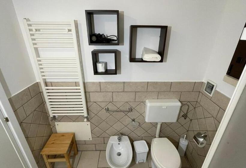 פנסיון B&b Paduli Piani