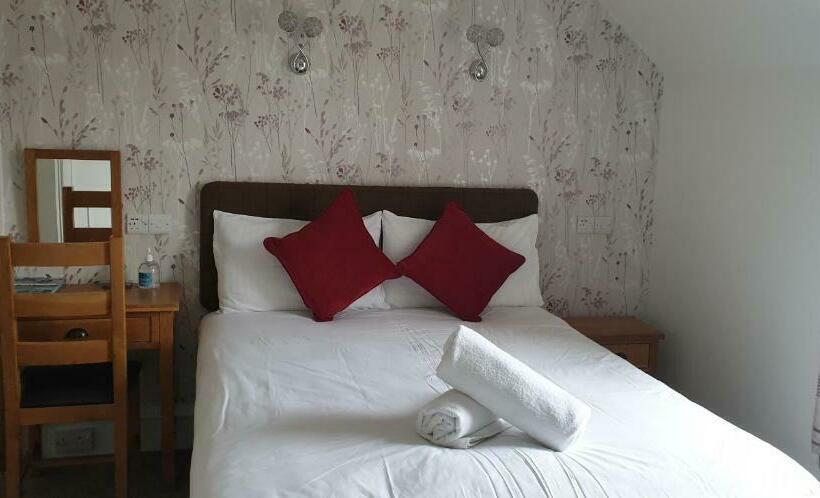 Пансион Dunskaith Villa