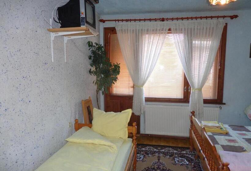 بنسيون Family Hotel Ecorelax