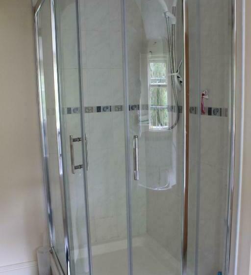 Пансион Glyn Arthur Lodge