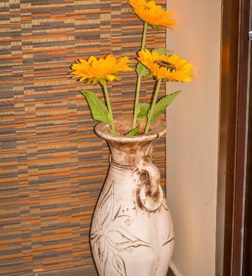 膳宿费 Guest House Meridi