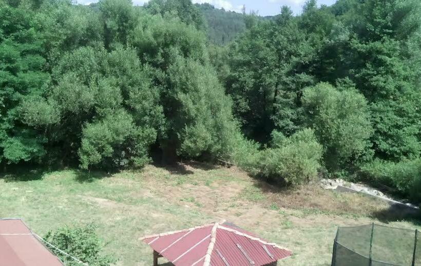 پانسیون Guest Rooms Voneshcha Voda