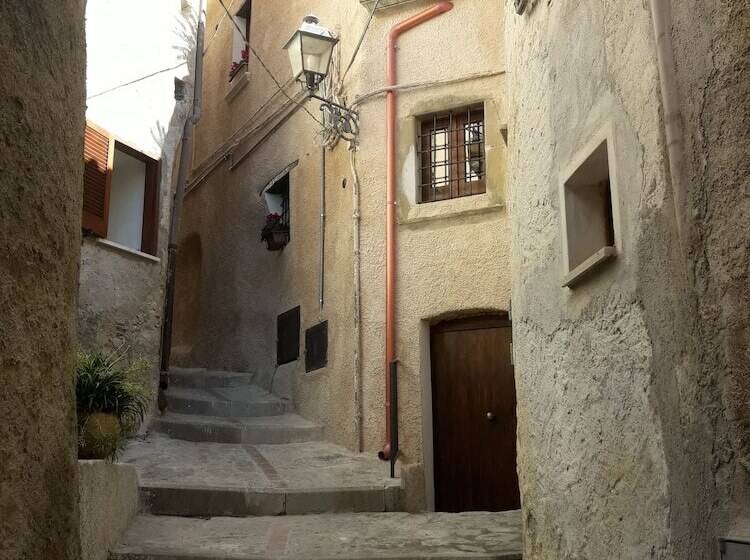 膳宿费 La Casa Della Filanda